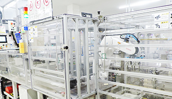 樹脂成型自動化ライン